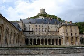 la rouche guyon castle