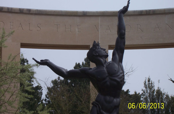 Statue at Omaha Beach